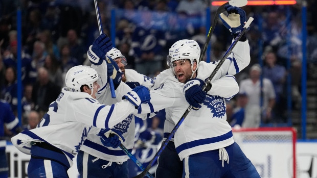 Maple Leafs zkouší nové hráče: Vítěz Stanley Cupu Steven Lorentz soupeří o místo